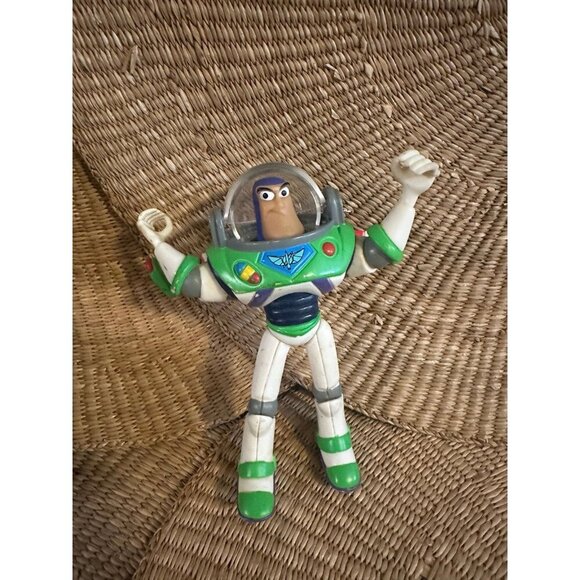 Disney Vintage 2000 buzz light year toy - Picture 1 of 12
